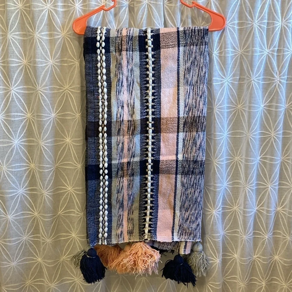 Artistic Accents Throw Blanket